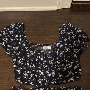 Hollister Women's Dark Blue Floral Matching Set SKIRT AND TOP